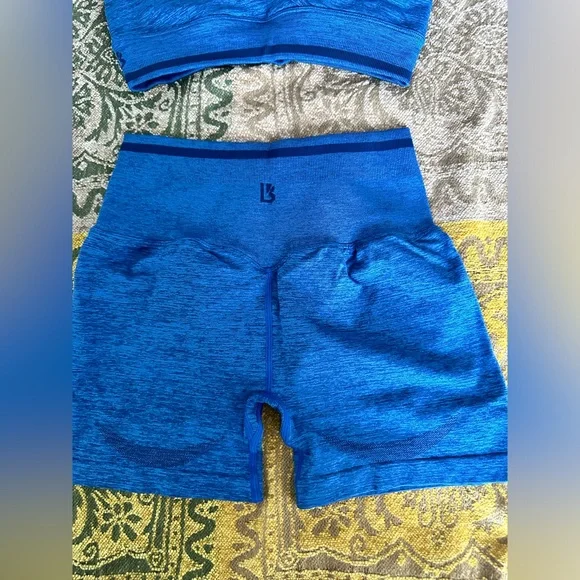 Buffbunny Baked Blue BBL Seamless Bra and Shorts Medium 💙